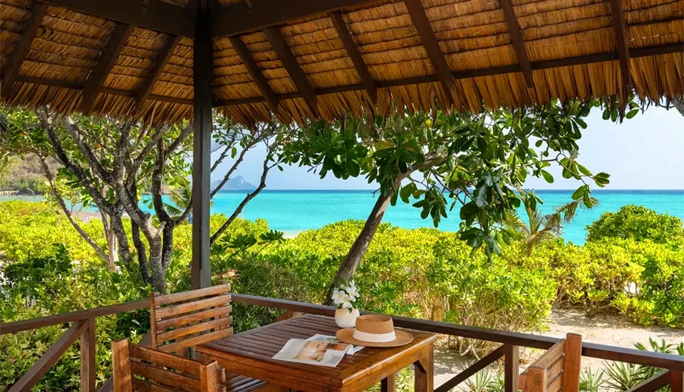 هتل سایی فی فی آیلند ویلج